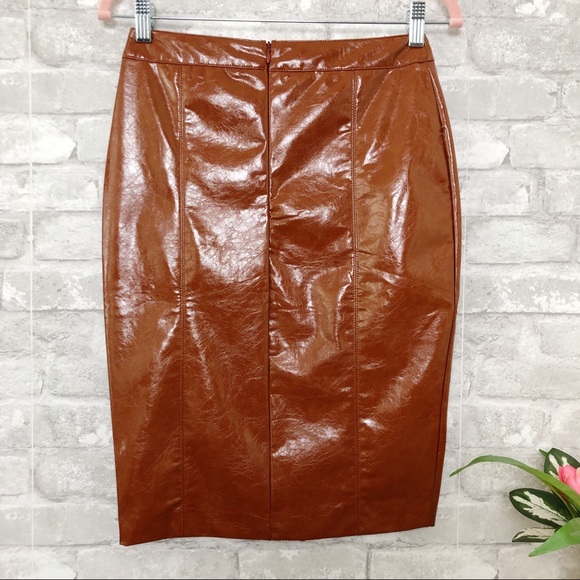NWOT BISHOP + YOUNG Brown Vegan Faux Leather Pencil Skirt Size Small - Picture 2 of 14